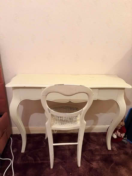 Photo of free Dressing table and chair (Low Grange Road S63) #1