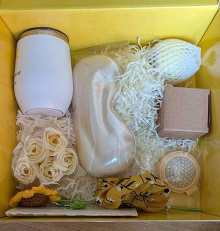 Photo of free Gift set (Bromsgrove B61) #2