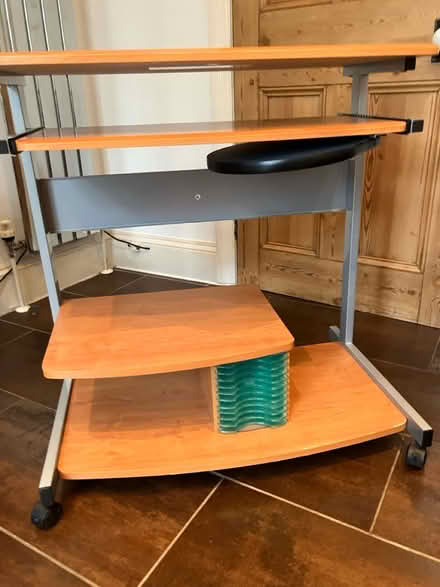 Photo of free Desk (Ealing W5) #3