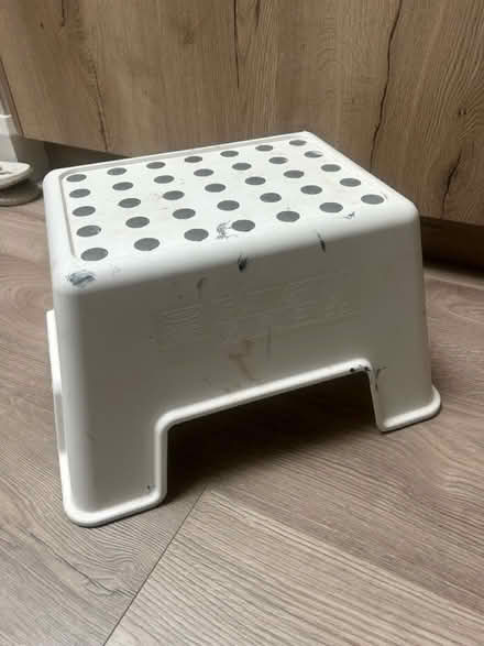 Photo of free Step stool (Bray) #1