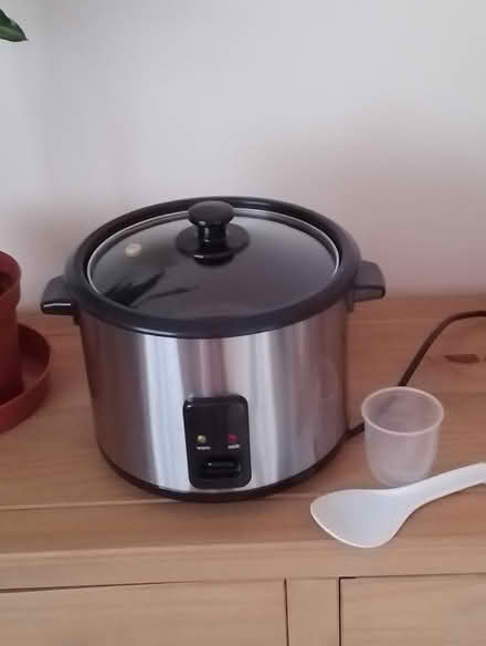 Photo of free Rice cooker (crownwood RG12) #1