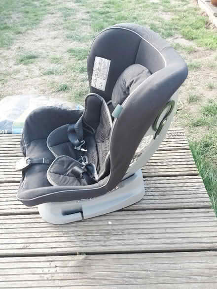 Photo of free Baby carseat (Harrowden MK42) #2