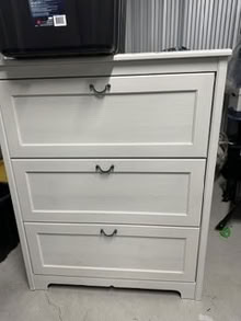 Photo of free Dresser Drawers Pretty White (Annex) #1