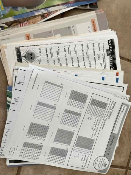 Photo of free worksheets and activity books (Lawrence/ El Camino Real) #2