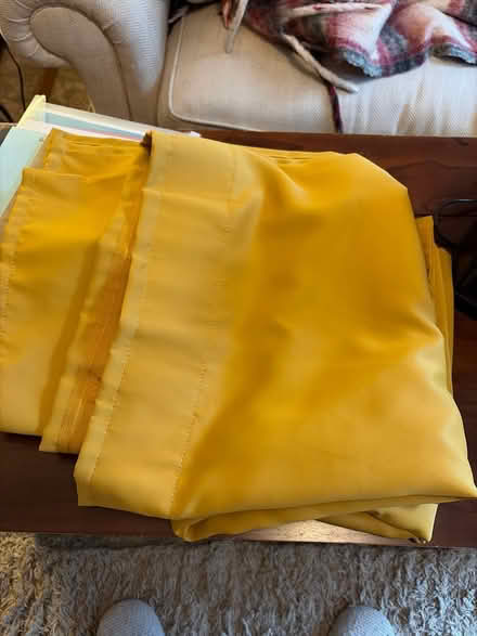Photo of free Curtains (Chiswick W4) #1