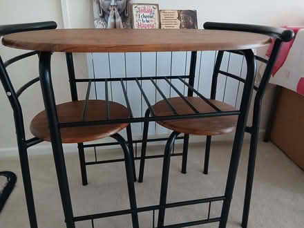 Photo of free 1 dinnng table & 2 chairs (Bournemouth BH1) #2