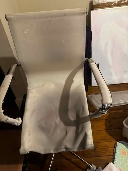 Photo of free swivel chair needs new top part (SK3 Stockport) #3