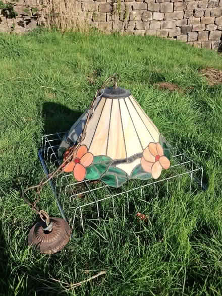 Photo of free Tiffany-style glass lightshade (Loxley S6) #1