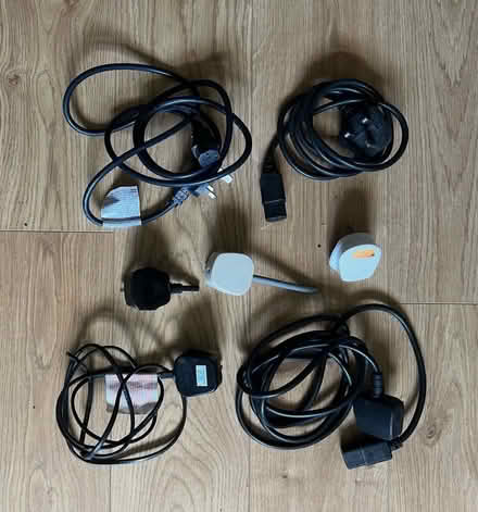 Photo of free Mains leads and plugs (Fords Farm RG31) #1