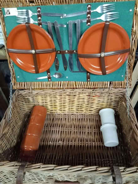 Photo of free Wicker Picnic Basket (Colchester CO1) #1