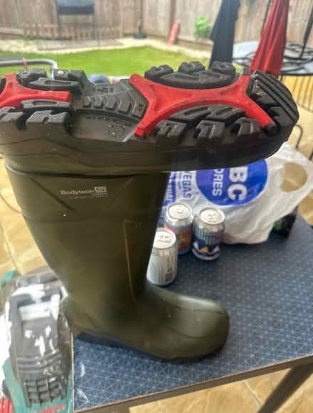 Photo of free 8uk boots (Wf82fy) #1
