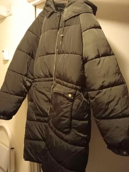 Photo of free LTS full length puffa coat 22-24 (Hammersmith) #1