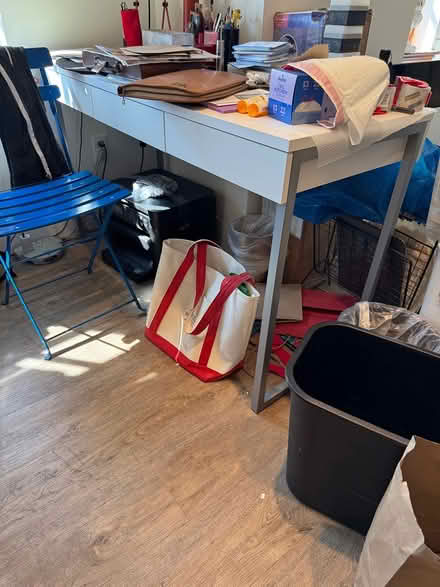 Photo of free Desk (21 Clark St at Hicks) #1