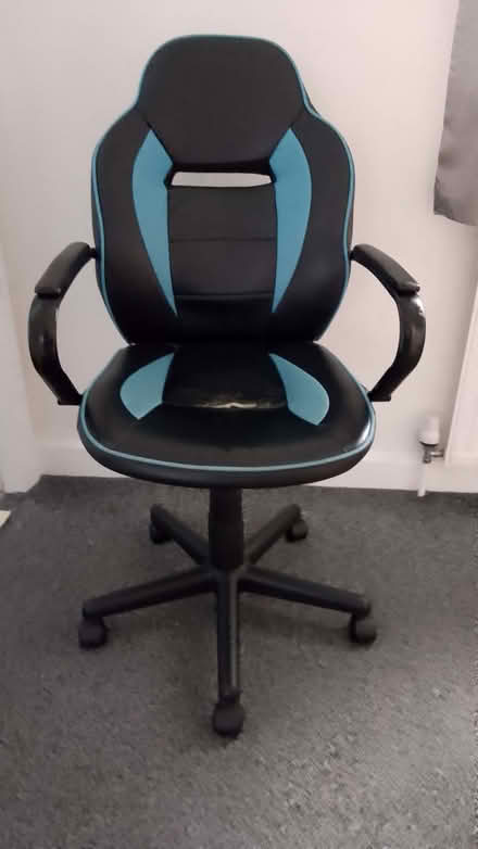 Photo of free Gaming/office chair (Longley S5) #1