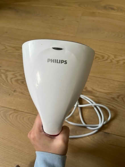 Photo of free Philips hand steamer (Clifton BS8) #2