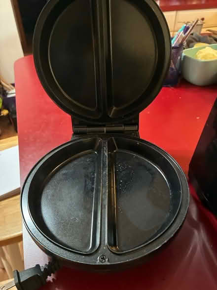 Photo of free Waffle iron, juicer, toaster (Taunton, Ma) #3