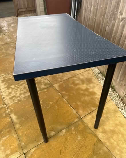Photo of free ikea table (Wf82fy) #1