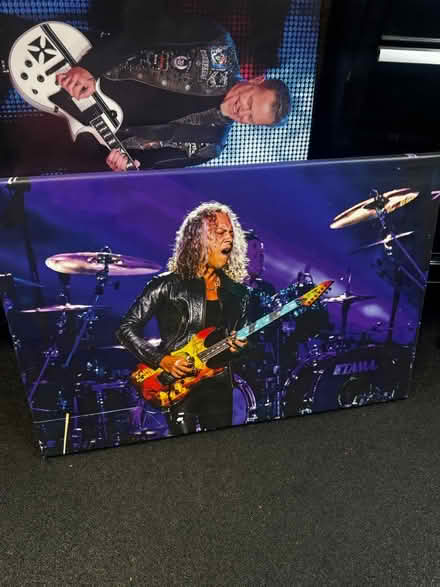 Photo of free Metal canvas frames (WR4 warndon) #1