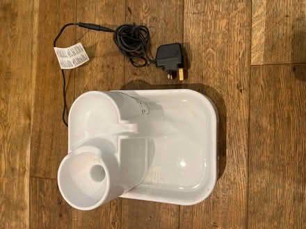 Photo of free Water Fountain for Cat (Central Woodley RG5) #1