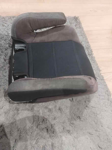 Photo of free Child's booster seat (Purley CR8) #2