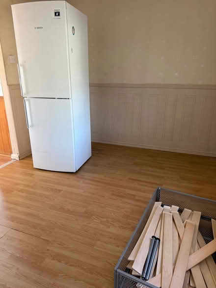 Photo of free Tall Bosh fridge freezer (Maidstone ME15) #1