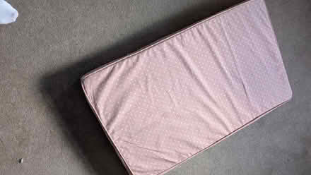 Photo of free Foam cushion (Broxbourne EN10) #1