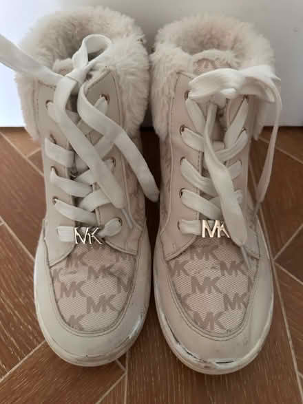 Photo of free Michael Kors Snow Boots UK 2.5 EU34 (Holland Park W11) #1
