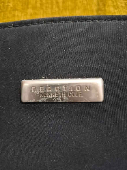 Photo of free Reaction Kenneth Cole (Bowie) #3