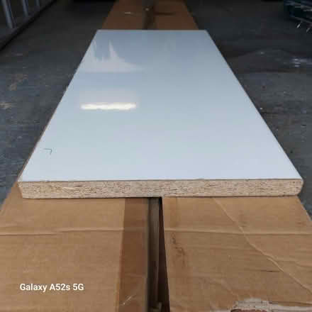Photo of free White gloss counter top off-cut (Addlestone KT15) #2