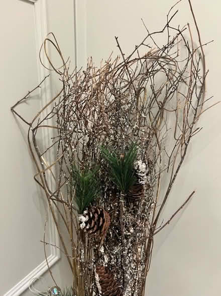 Photo of free Winter Decorative Display (Clapham North SW4) #3