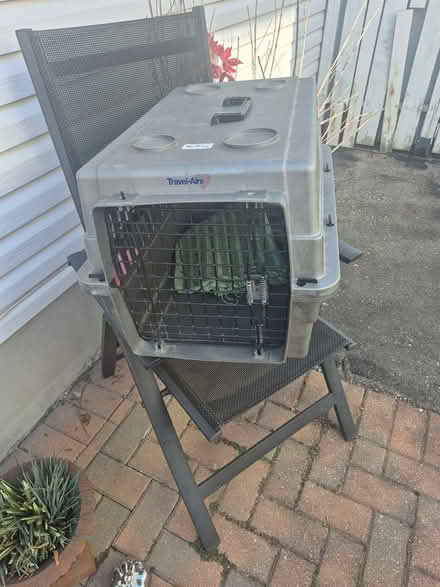 Photo of free Large cat carrier (Pond Mills South) #3