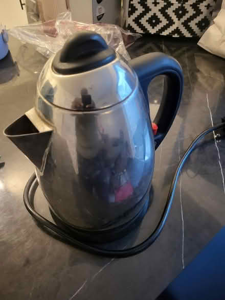 Photo of free Electric Kettle (Blanchardstown) #2