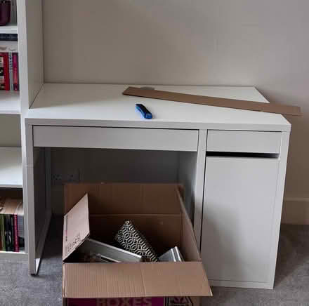 Photo of free ikea micke desk (Norham Manor OX2) #1