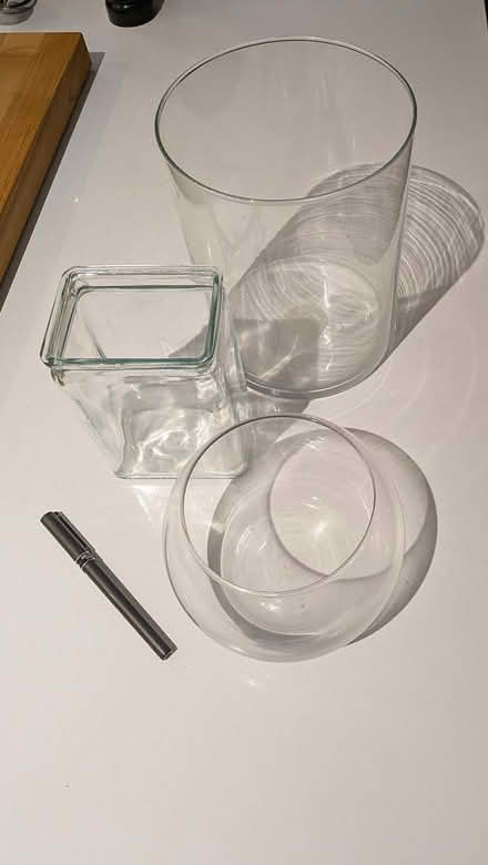 Photo of free three vases (Old Ottawa south) #1