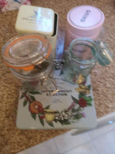 Photo of free Tins and kilner jars (Jericho OX2) #1