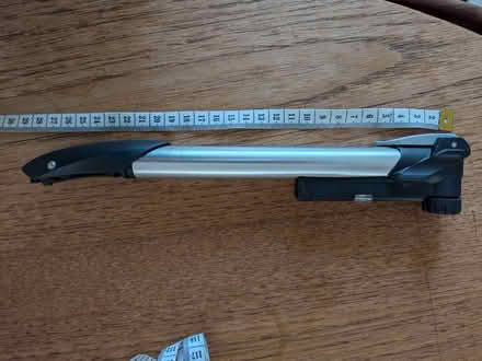 Photo of free Compact Aluminium Bicycle Hand Pump – Approx. 30 cm (Market Ward CB5) #3
