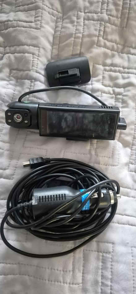 Photo of free Dash Cam (Wd64tb WD6) #2
