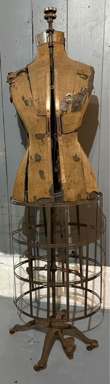 Photo of free Vintage dress mannequin (Norwalk) #1