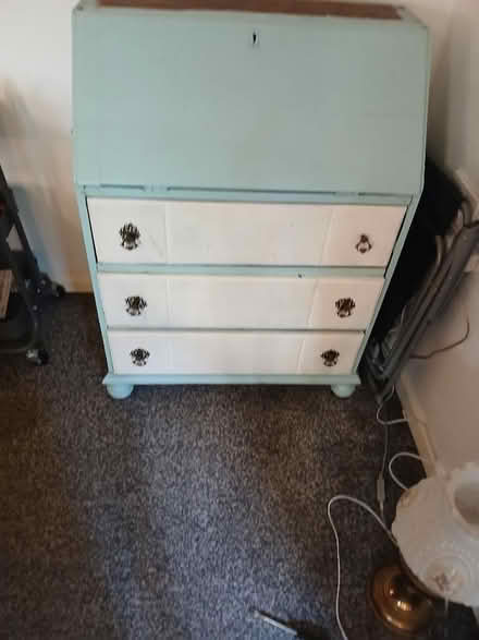Photo of free Old bureau (FairOak Close PR2) #3