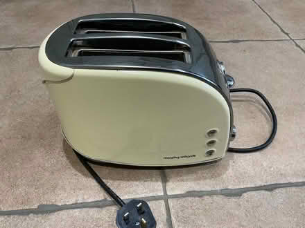 Photo of free Electric Toaster (Bussage GL6) #1