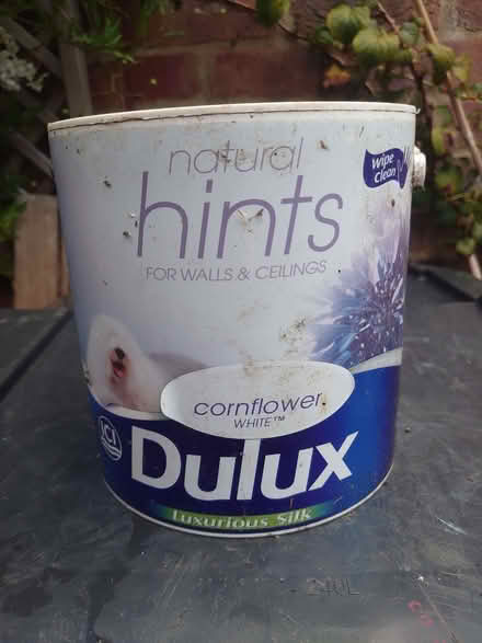 Photo of free 2.5L Dulux Cornflower White - silk (Osney OX2) #1