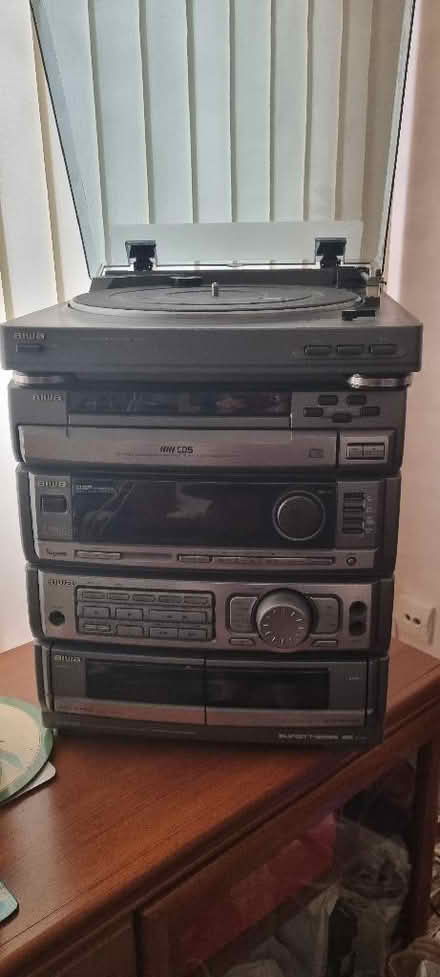Photo of free Hifi (Rowner PO13) #1