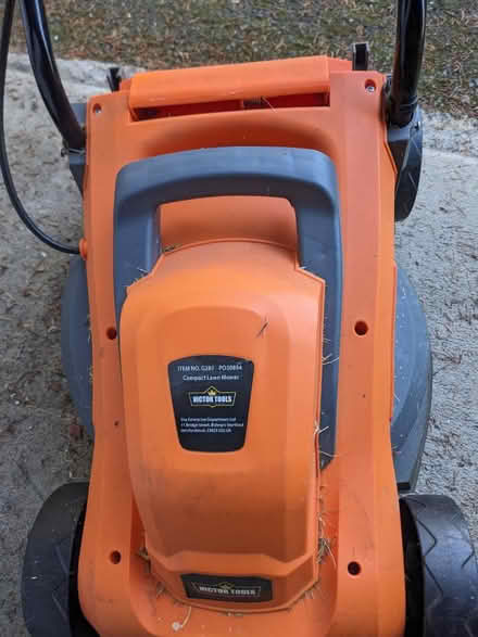Photo of free Lawnmower needs new blade (Headington OX3) #2