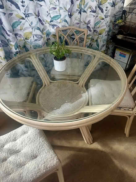 Photo of free Round dinner table and 6 chairs (London Colney AL2) #2
