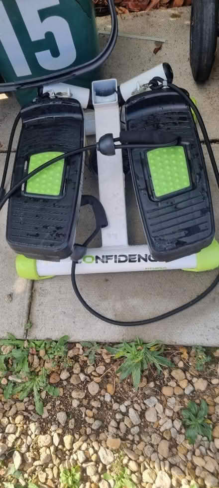 Photo of free Confidence exercise machine (15 Vickers way Grove) #1