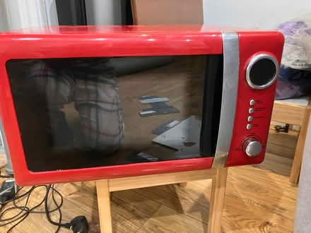 Photo of free Red microwave from wilko (Bromley North BR1) #1