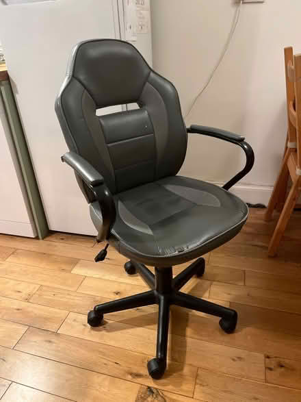 Photo of free Office chair (Ibrox G51) #1