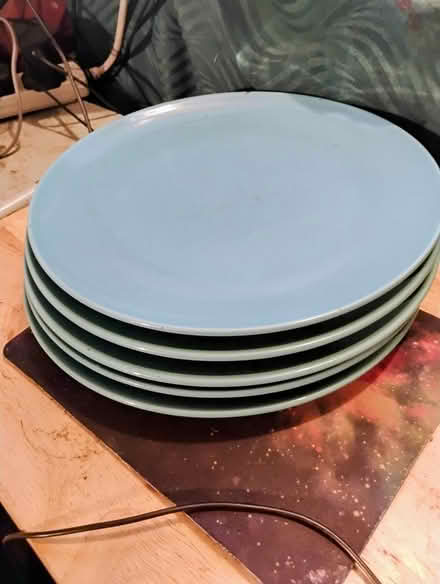 Photo of free 5 Ikea plates (Anerley SE20) #1