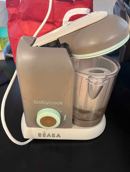 Photo of free Baby food maker and containers (North Cambridge) #2
