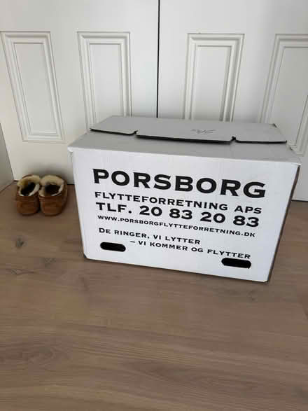 Photo of free Large removals box (Central north oxford OX2) #1